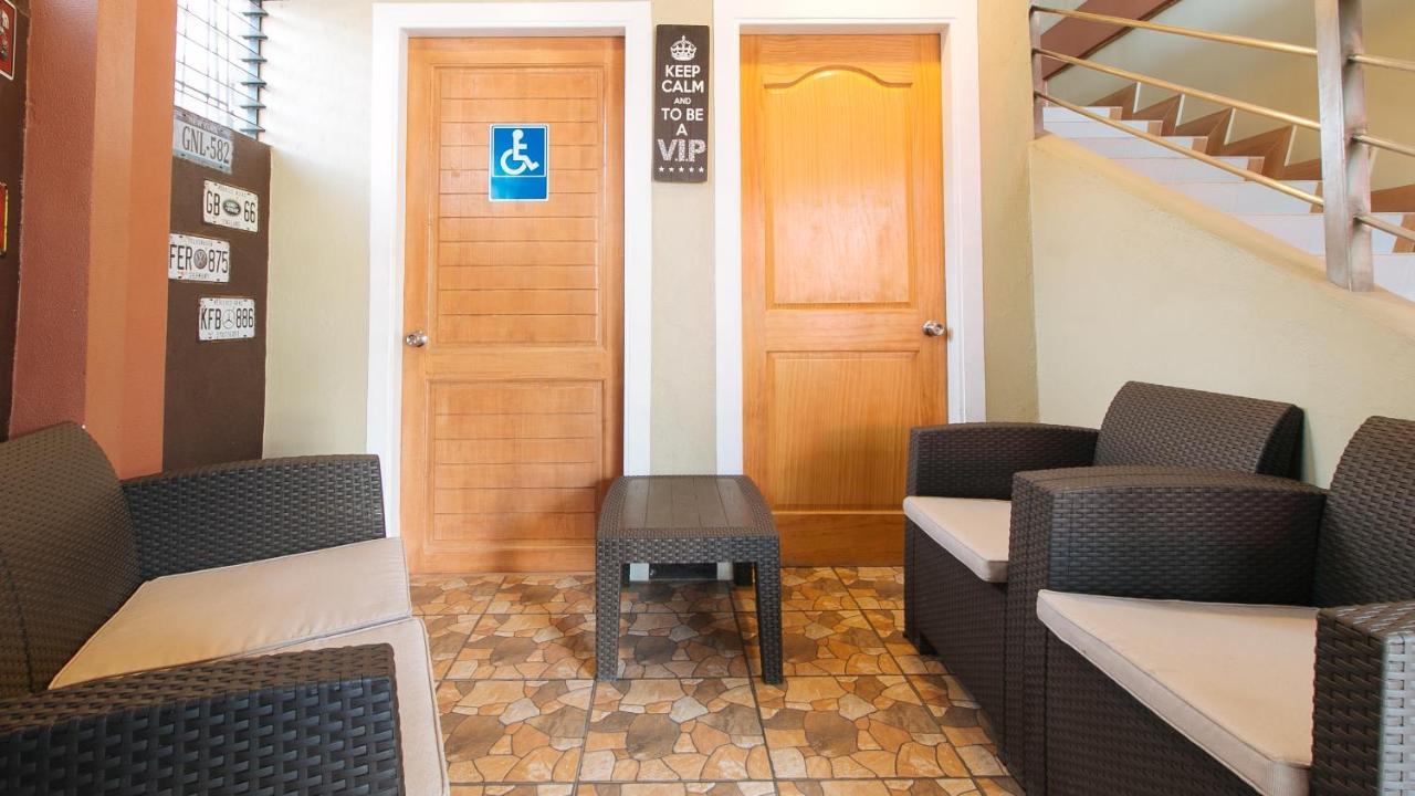 Reddoorz Plus Near Lapasan Plaza Cagayan De Oro Luaran gambar