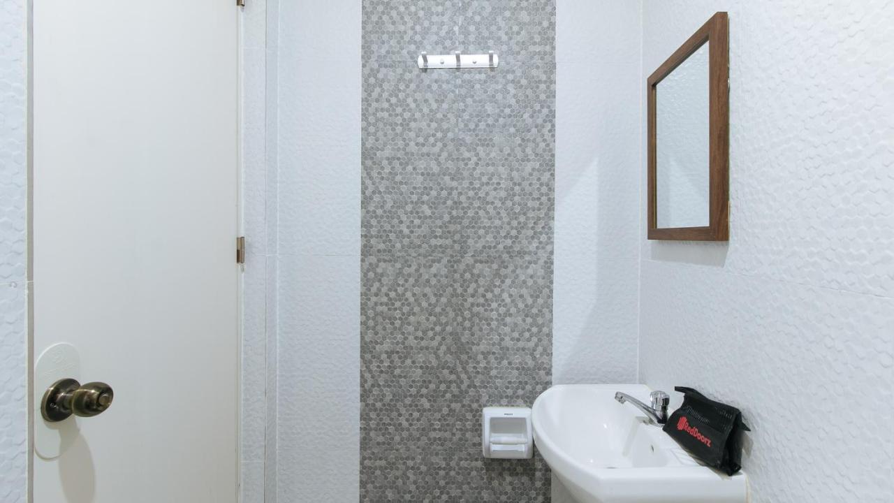 Reddoorz Plus Near Lapasan Plaza Cagayan De Oro Luaran gambar